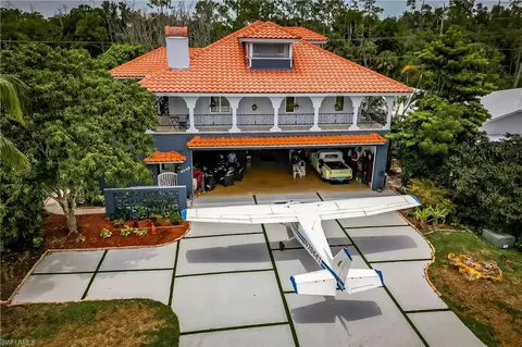 Exterior - 4045 Skyway Dr, Naples, FL 34112 photo 11 of 12