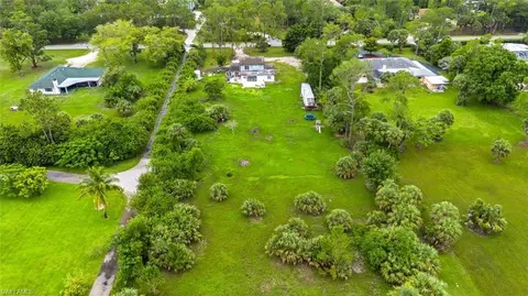 4301 3rd Ave SW, Naples, FL 34119 photo 4