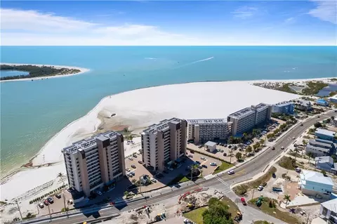 8400 Estero Blvd #303, Fort Myers Beach, FL 33931