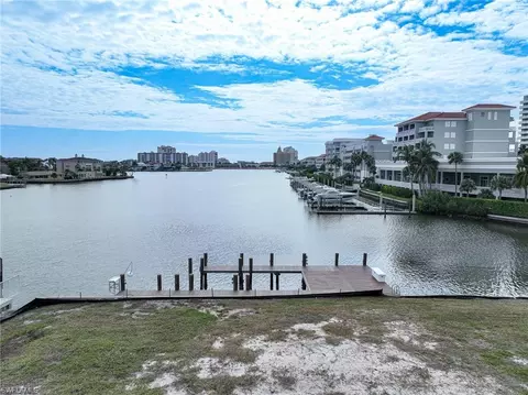 116 Bayview Ave, Naples, FL 34108 photo 12