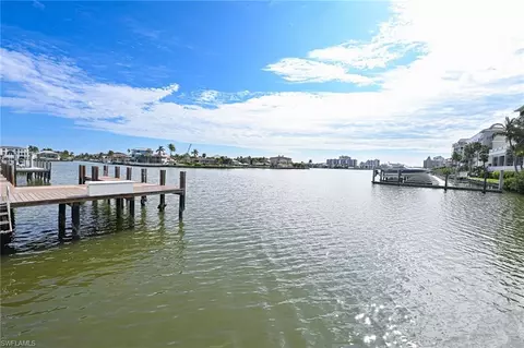 128 Bayview Ave, Naples, FL 34108 photo 15