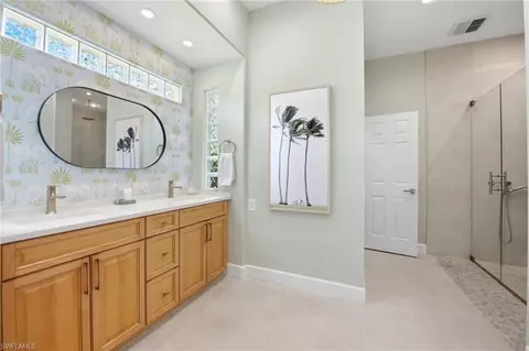 Bath - 11569 Longshore Way E, Naples, FL 34119 photo 3 of 3