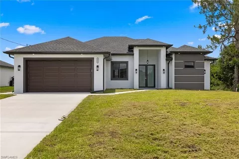 2513 13th St SW, Lehigh Acres, FL 33976