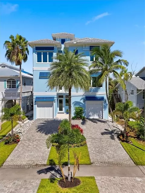 26659 Hickory Blvd, Bonita Springs, FL 34134