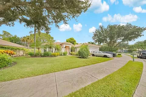 3693 Recreation Ln, Naples, FL 34116