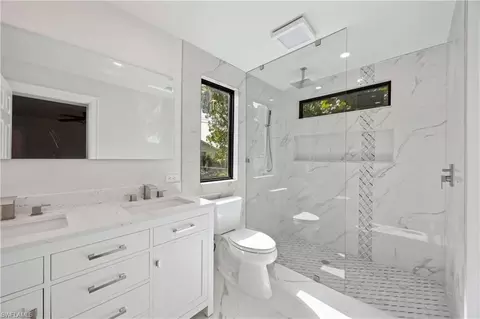 Bath - 4656 Capri Dr, Naples, FL 34103 photo 2 of 3