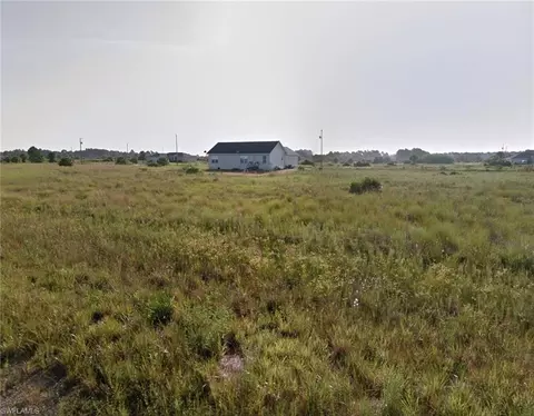 1041 Portland Ave S, Lehigh Acres, FL 33974