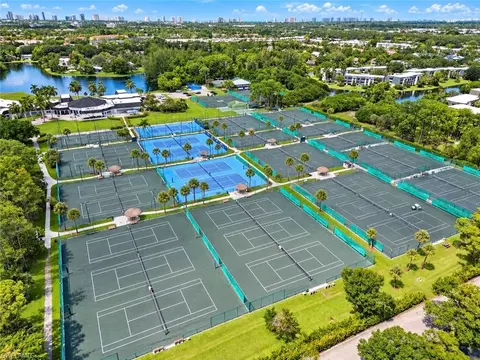 View/Area - 1990 Bald Eagle Dr #A, Naples, FL 34105 photo 4 of 4