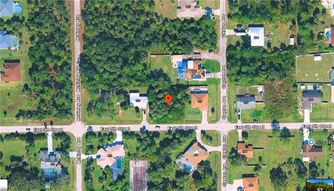 105 E 5th St, Lehigh Acres, FL 33972