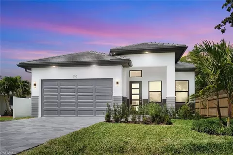 Exterior - 653 107th Ave N, Naples, FL 34108 photo 4 of 4