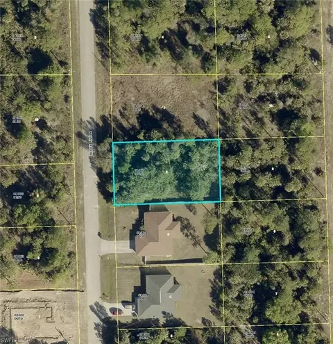 6006 Terry Ave N, Lehigh Acres, FL 33971