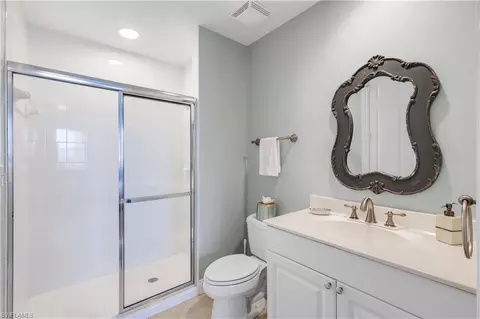 Bath - 400 Flagship Dr #1206, Naples, FL 34108 photo 2 of 3