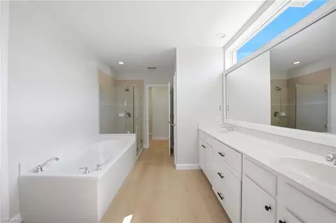 Bath - 11845 Bramble Ct, Naples, FL 34120 photo 1 of 3