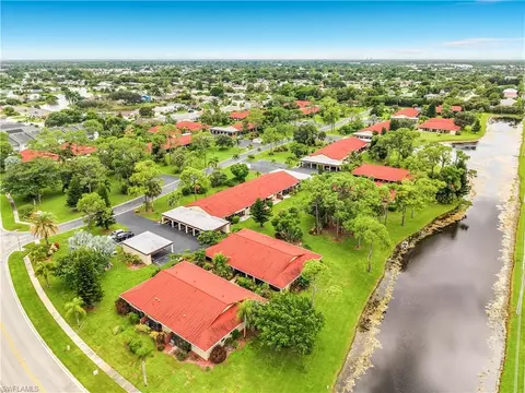 View/Area - 2017 Pine Isle Ln, Naples, FL 34112 photo 5 of 5