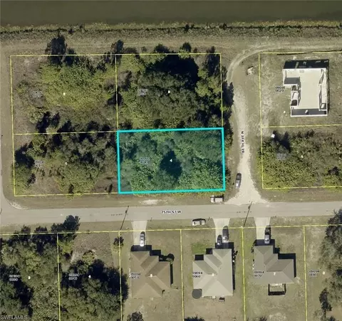 7501 Beth Ave N, Lehigh Acres, FL 33971