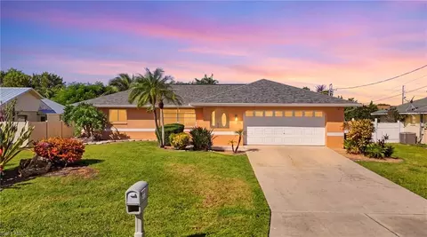 3224 SE 1st Ct, Cape Coral, FL 33904