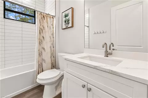 Bath - 4875 Teak Wood Dr, Naples, FL 34119 photo 3 of 3
