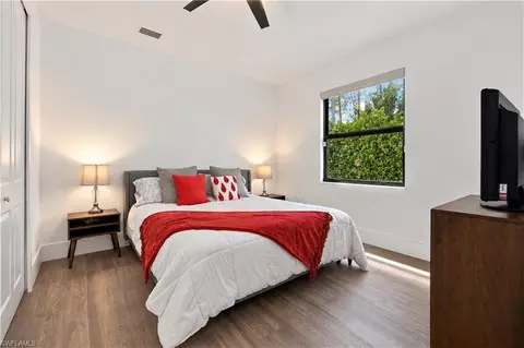 Bedroom - 4875 Teak Wood Dr, Naples, FL 34119 photo 5 of 8