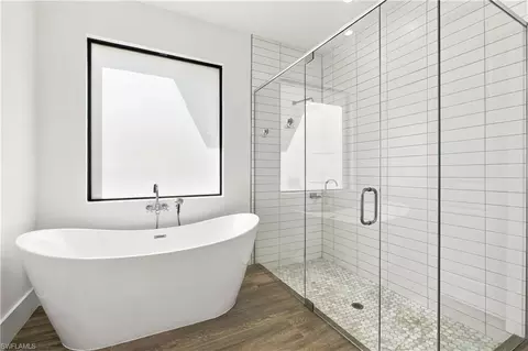 Bath - 4875 Teak Wood Dr, Naples, FL 34119 photo 2 of 3