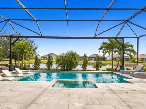 15584 Montello Ln, Naples, FL 34114