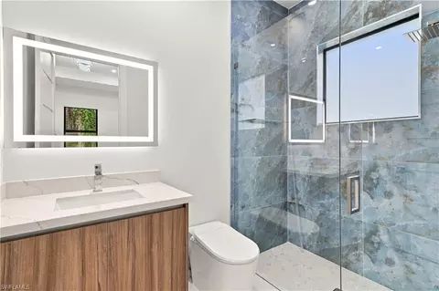Bath - 98 10th St NE, Naples, FL 34120 photo 5 of 6