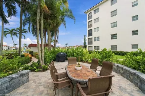 Exterior - 29 High Point Cir E #204, Naples, FL 34103 photo 7 of 7