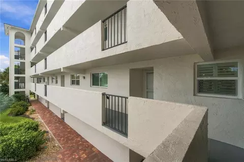 Other - 29 High Point Cir E #204, Naples, FL 34103 photo 7 of 7
