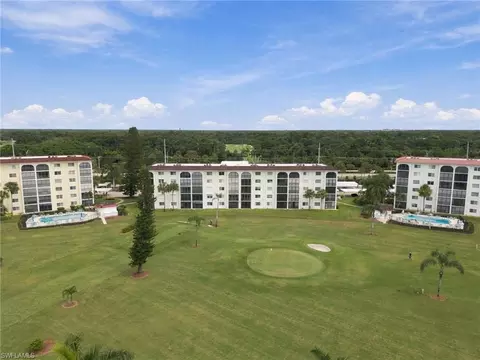 View/Area - 29 High Point Cir E #204, Naples, FL 34103 photo 2 of 7
