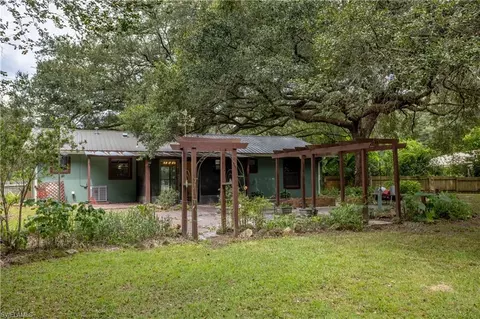 Exterior - 16564 NE 25th Ln, Williston, FL 32696 photo 13 of 23