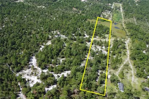 B Ivy Way, Naples, FL 34117 photo 10