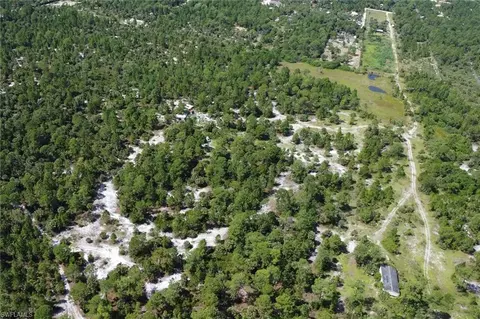 B Ivy Way, Naples, FL 34117 photo 9