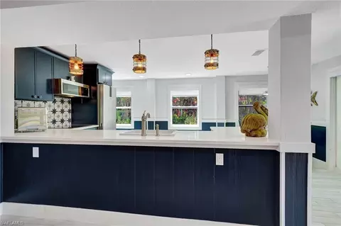Kitchen - 193 Cocohatchee St, Naples, FL 34110 photo 3 of 4