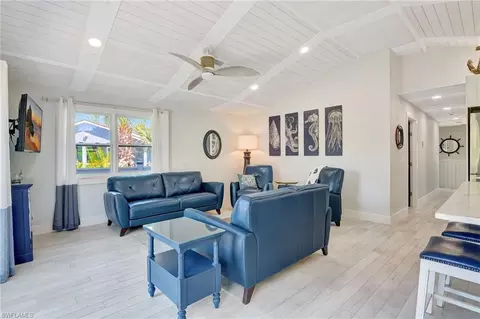 Living - 193 Cocohatchee St, Naples, FL 34110 photo 5 of 11
