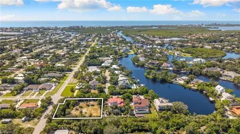 27584 Imperial River Rd, Bonita Springs, FL 34134