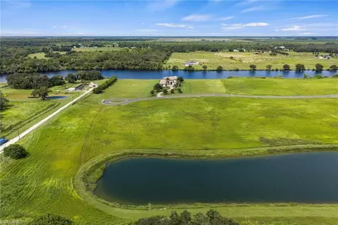 22710 Yellow Button Ln, Alva, FL 33920 photo 4