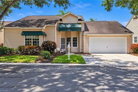 2660 Aft Ave, Naples, FL 34109