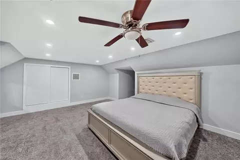 Bedroom - 6255 Cedar Tree Ln, Naples, FL 34116 photo 3 of 9