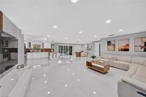 Living - 6255 Cedar Tree Ln, Naples, FL 34116 photo 2 of 3