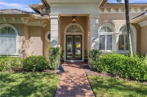 Exterior - 495 Saddlebrook Ln, Naples, FL 34110 photo 2 of 6