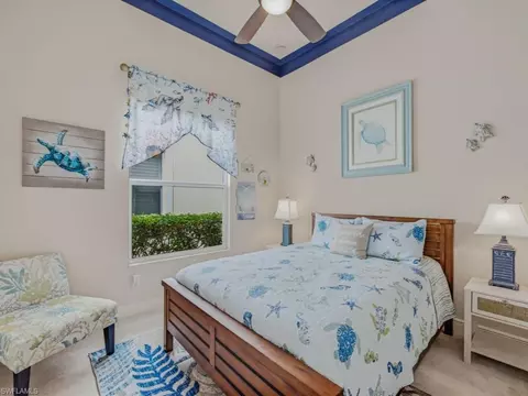Bedroom - 5765 Mango Cir, Naples, FL 34110 photo 4 of 4