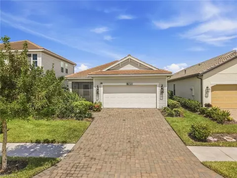 Exterior - 4564 Centaurus Cir, Naples, FL 34120 photo 9 of 13