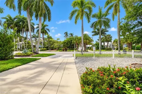 Exterior - 442 Central Ave, Naples, FL 34102 photo 4 of 13