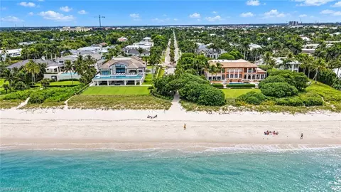 View/Area - 442 Central Ave, Naples, FL 34102 photo 2 of 3