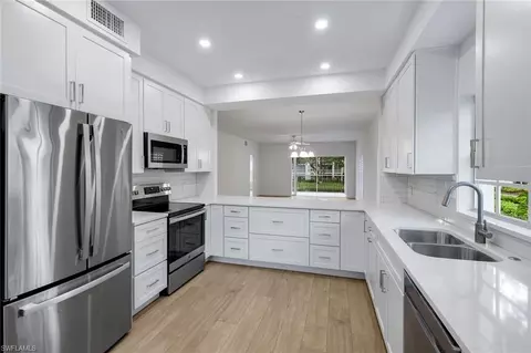 6030 Chardonnay Ln #204, Naples, FL 34119