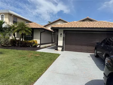 10880 Longshore Way W, Naples, FL 34119