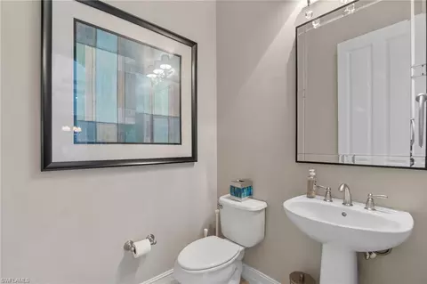 Bath - 6324 Serano Way, Naples, FL 34113 photo 4 of 4