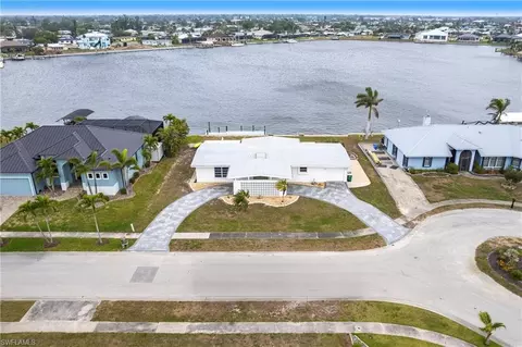 168 Morgan Ln SE, Port Charlotte, FL 33952