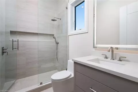 Bath - 223 Bayview Ave, Naples, FL 34108 photo 6 of 7