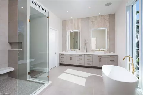 Bath - 223 Bayview Ave, Naples, FL 34108 photo 1 of 7