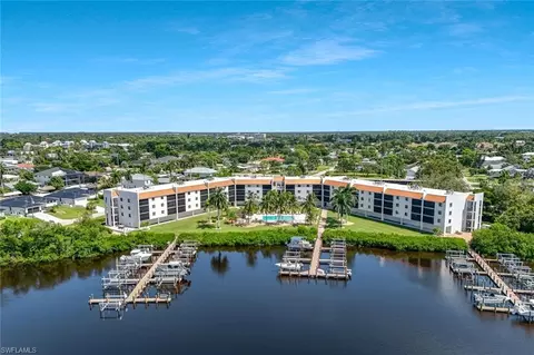 226 3rd St #206, Bonita Springs, FL 34134